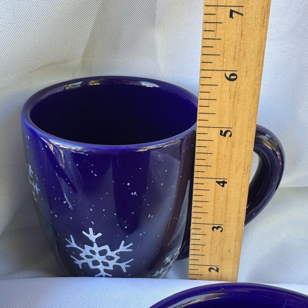 VTG Snowflake Patterned Blue Dinnerware Stoneware Set by Four Star International - Picture 6 of 6
